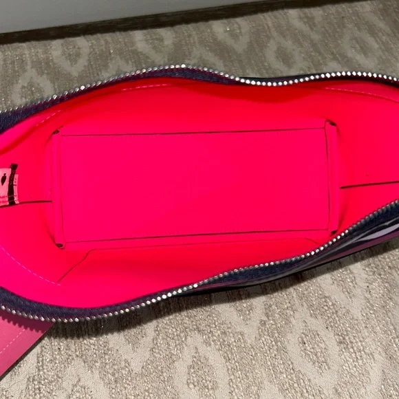 Kate Spade New Patrice Lip Print Crossbody Bag - Picture 7 of 16